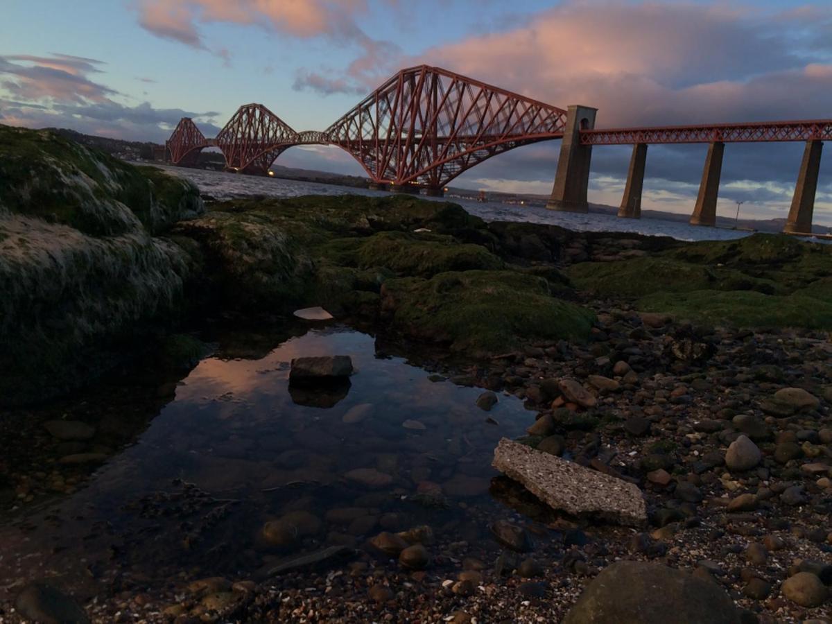 Rooms At Ravenous Beastie South Queensferry Exterior foto